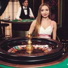 Sân vận động bóng đá về đêm – biểu tượng sportsbook tại dt68 dành cho người chơi Việt Nam